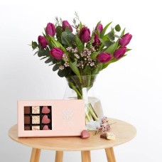 The violet tulips with CHO CHO 18 pcs.